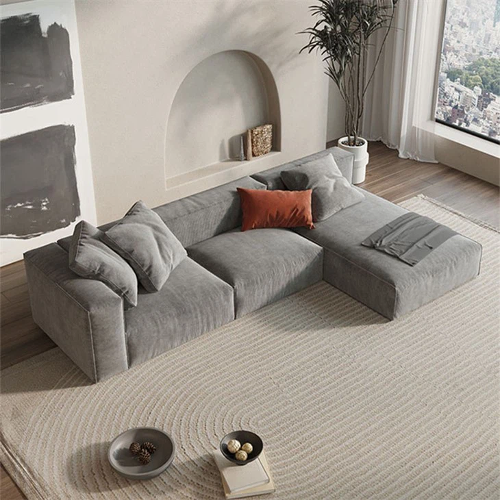 sofa nyaman dan bersih